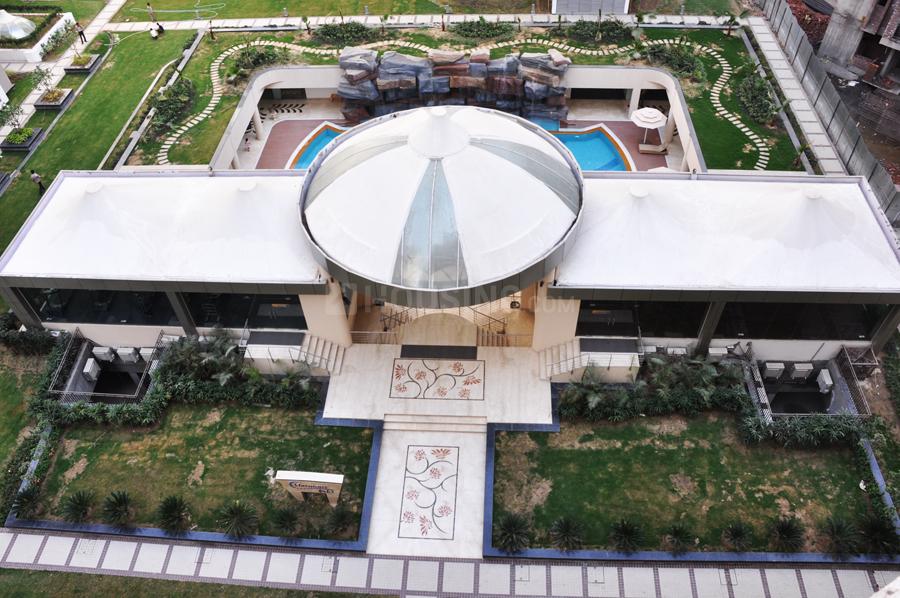 Paramount Symphony - Image 24