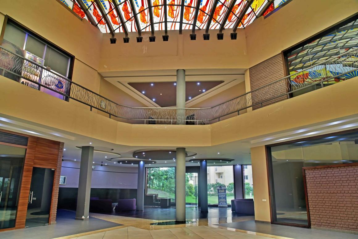 Paramount Floraville - Image 27