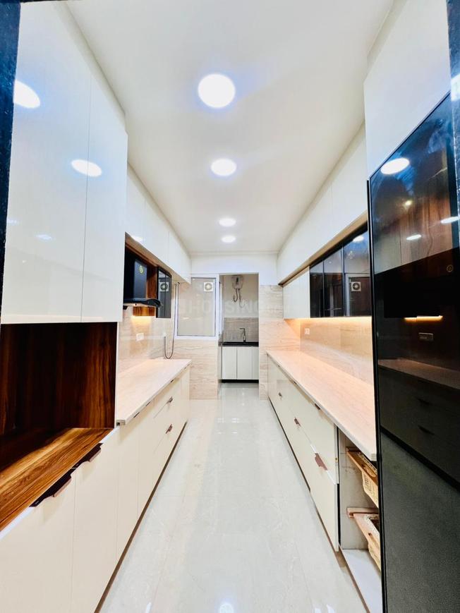 D S Metro View Apartment - Image 11