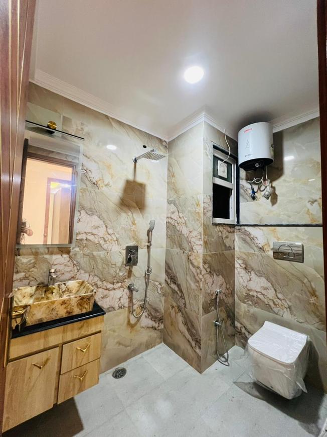 D S Apartments - Image 22