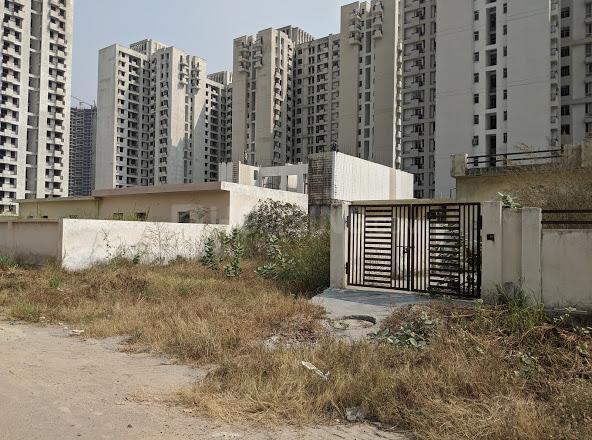 Jaypee Kensington Park Apartments - Image 3