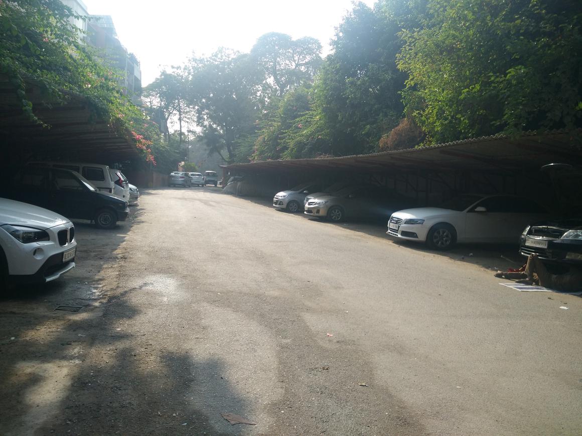 DDA Tara Apartments - Image 9