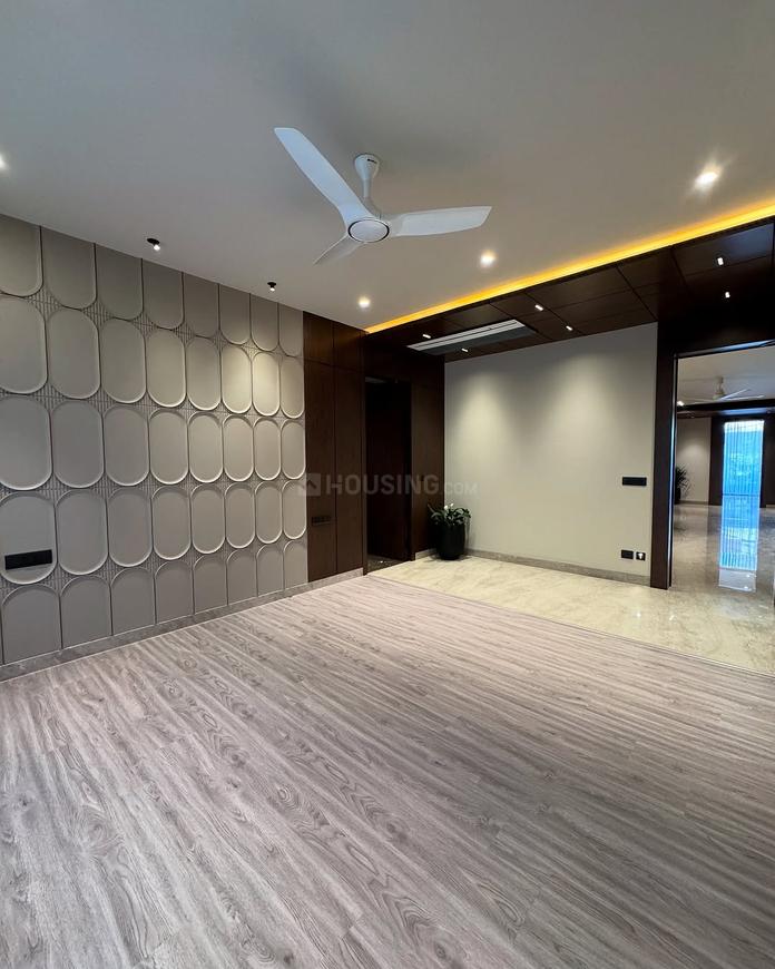 Ashley Estate Floors 9 - Image 3