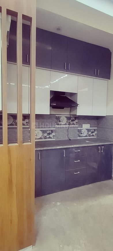 NS Green Avenue - Image 8