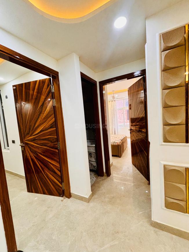 Vihaan Valencia - Image 19