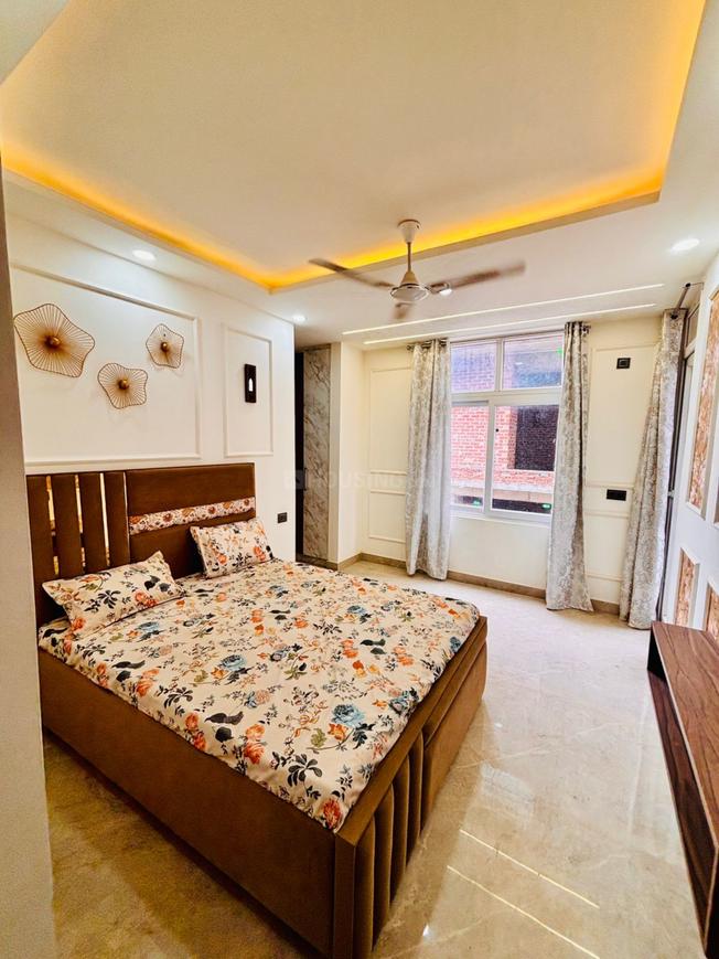 Vihaan Valencia - Image 20