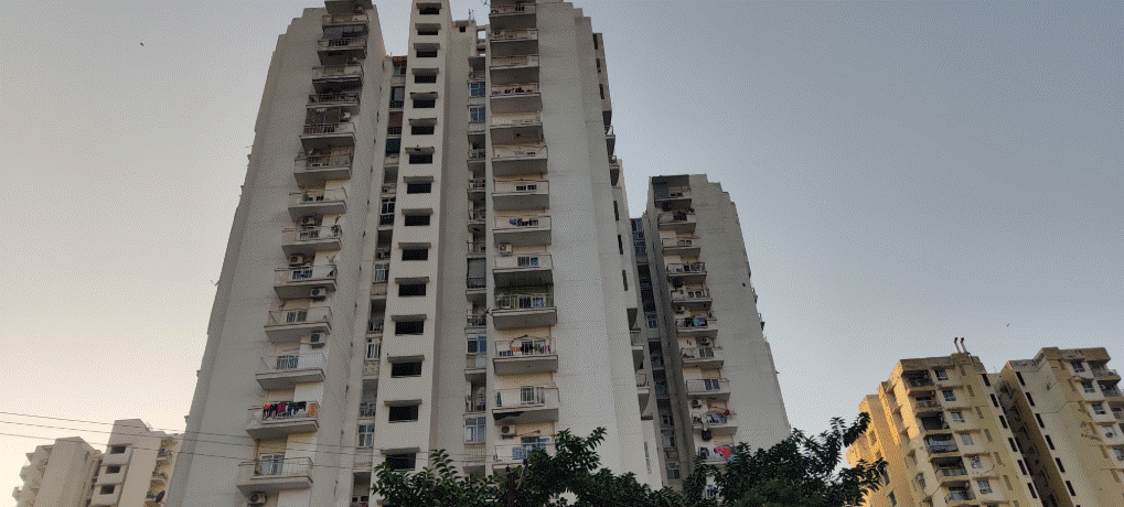 The Antriksh Golf View - Image 2