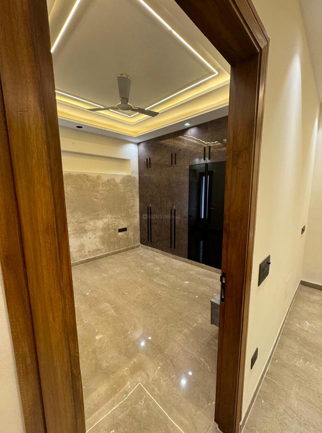 Homz Luxury Floors - Image 6