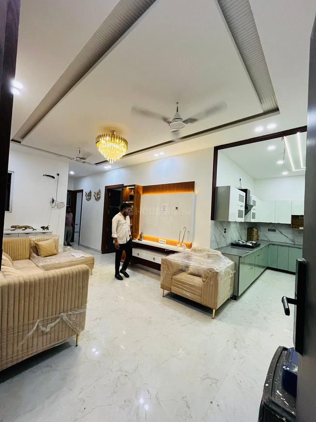 Multibrain Ultima 107 - Image 10