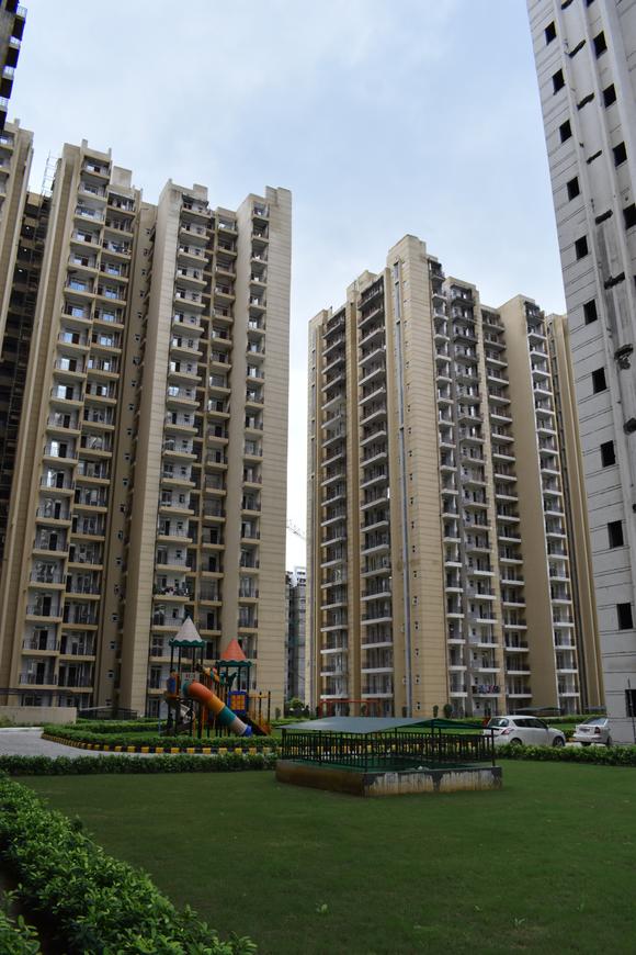 Aims Green Avenue - Image 44