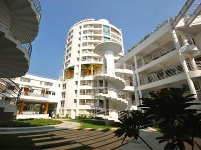 Gallery Cover Image of 1650 Sq.ft 3 BHK Apartment for rent in Shrachi Greenwood Park Extension, New Town for 28000