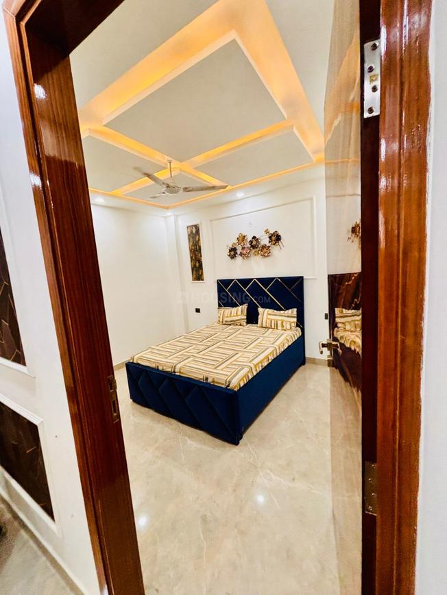 Vihaan Valencia - Image 21