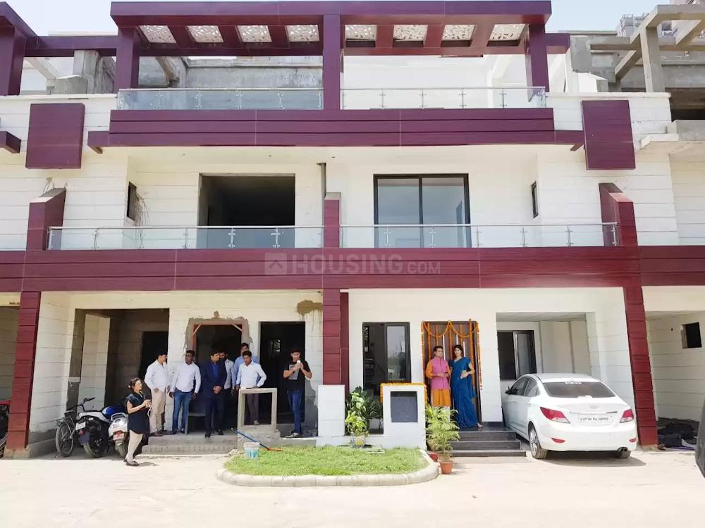 Renowned Lotus Srishti - Image 2