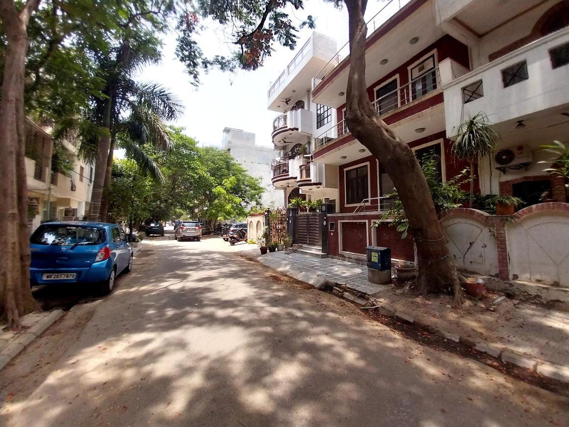 DLF Pink Town House - Image 17