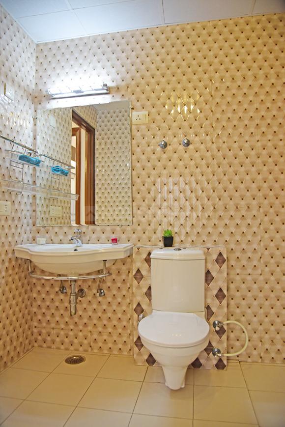 Purvanchal Royal City - Image 40