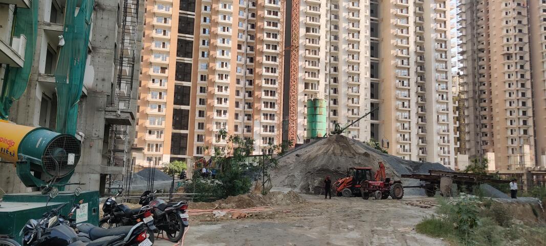 Express Astra - Image 31