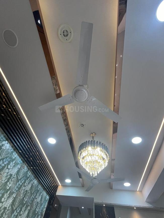 First Golden Residency - Image 12