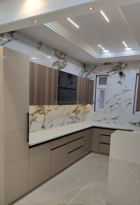 Suri Luxury Floors - Image 10