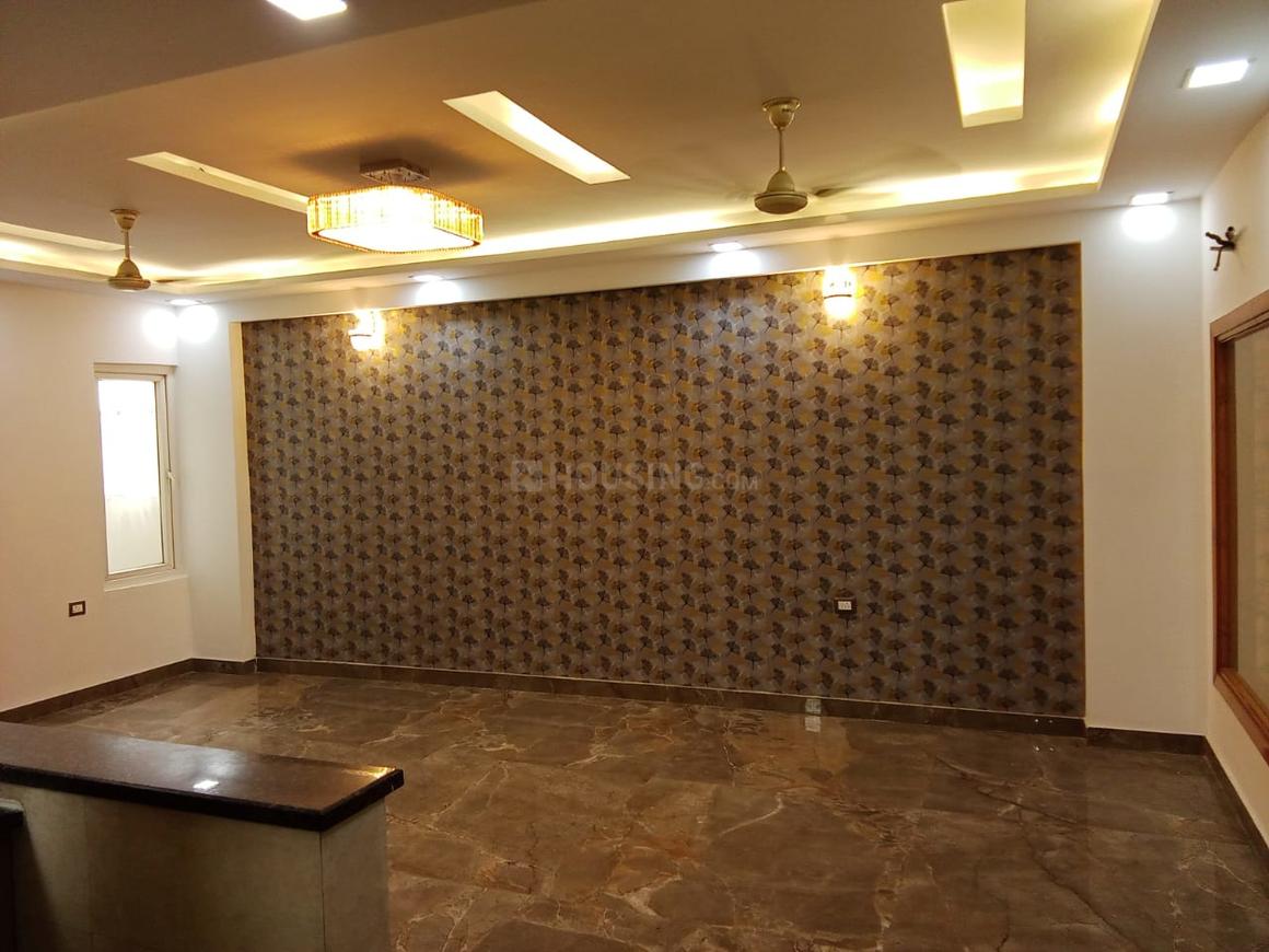Gupta Luxury Flats And Floors - Image 3