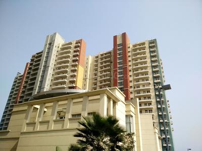 Gallery Cover Image of 2100 Sq.ft 3 BHK Apartment for buy in BPTP The Resort, Sector 75 for 5200000