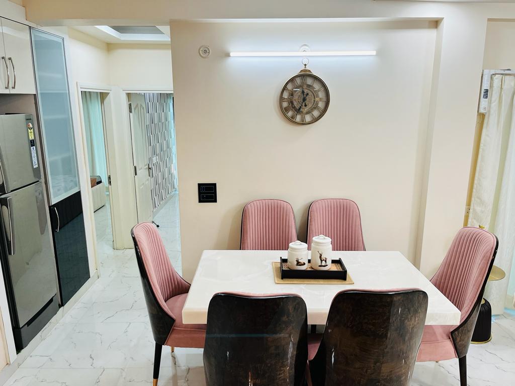 Parakh The Golden Gate - Image 19