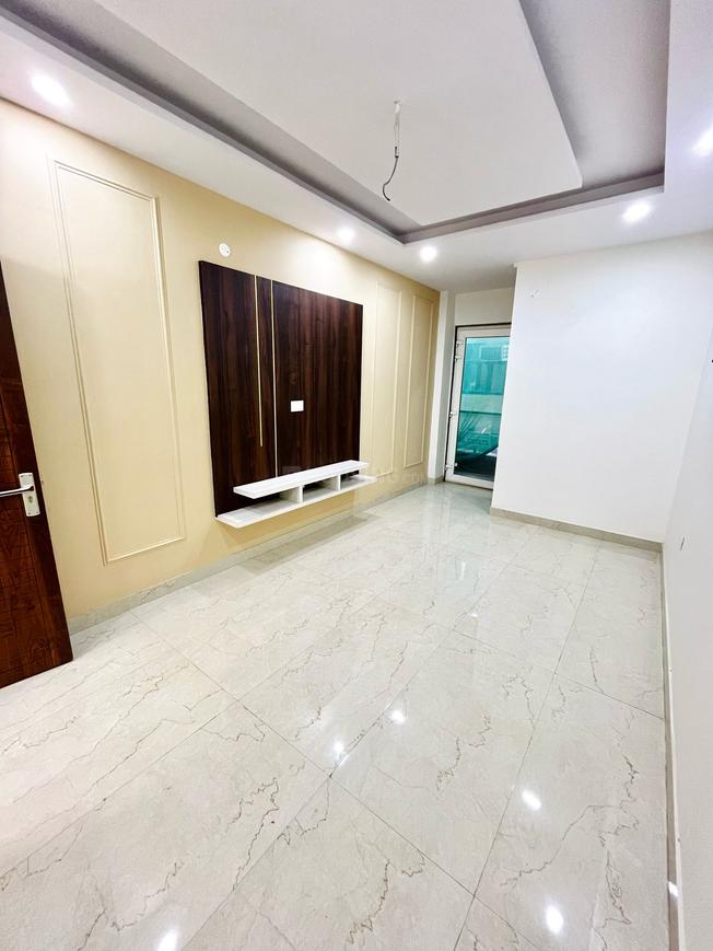 Rohini Builder Floors - Image 3