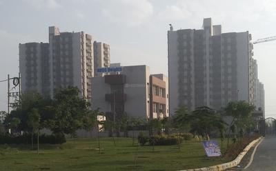 Gallery Cover Image of 4000 Sq.ft 5 BHK Apartment for rent in NBCC Heights, Sector 89 for 25500