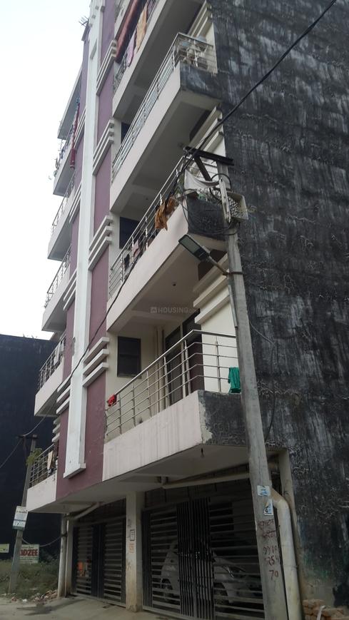 Friends Enclave Noida - Image 2