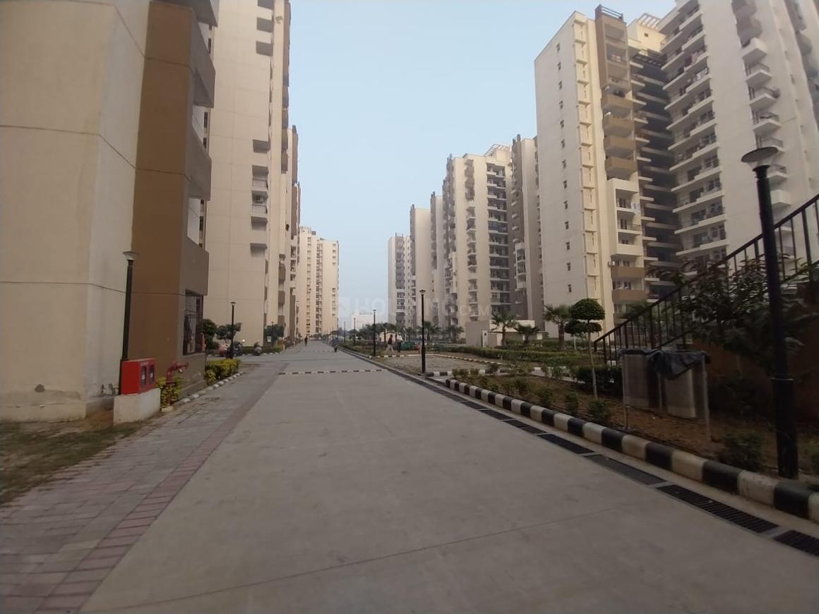 Amrapali Riverview - Image 18
