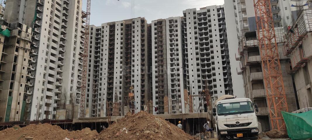 Sikka Kaamya Greens - Image 46