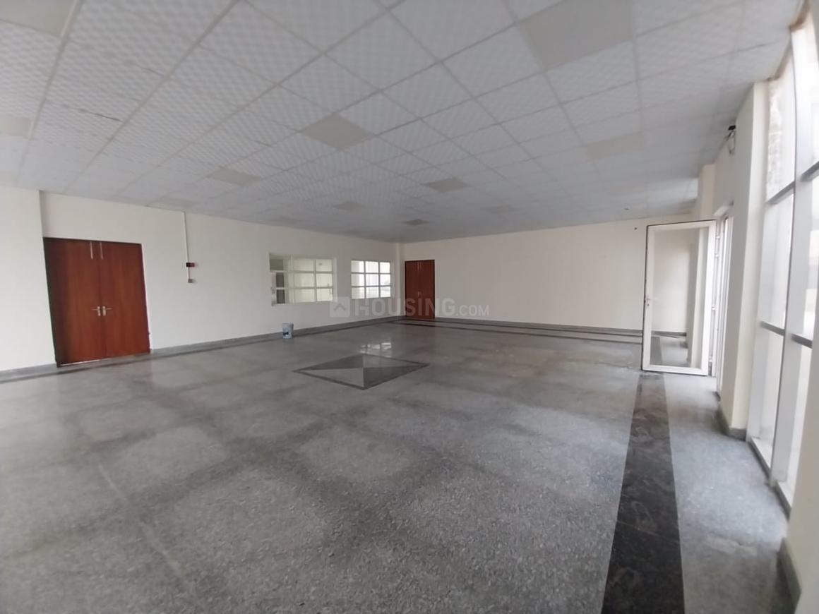 Amrapali Riverview - Image 22