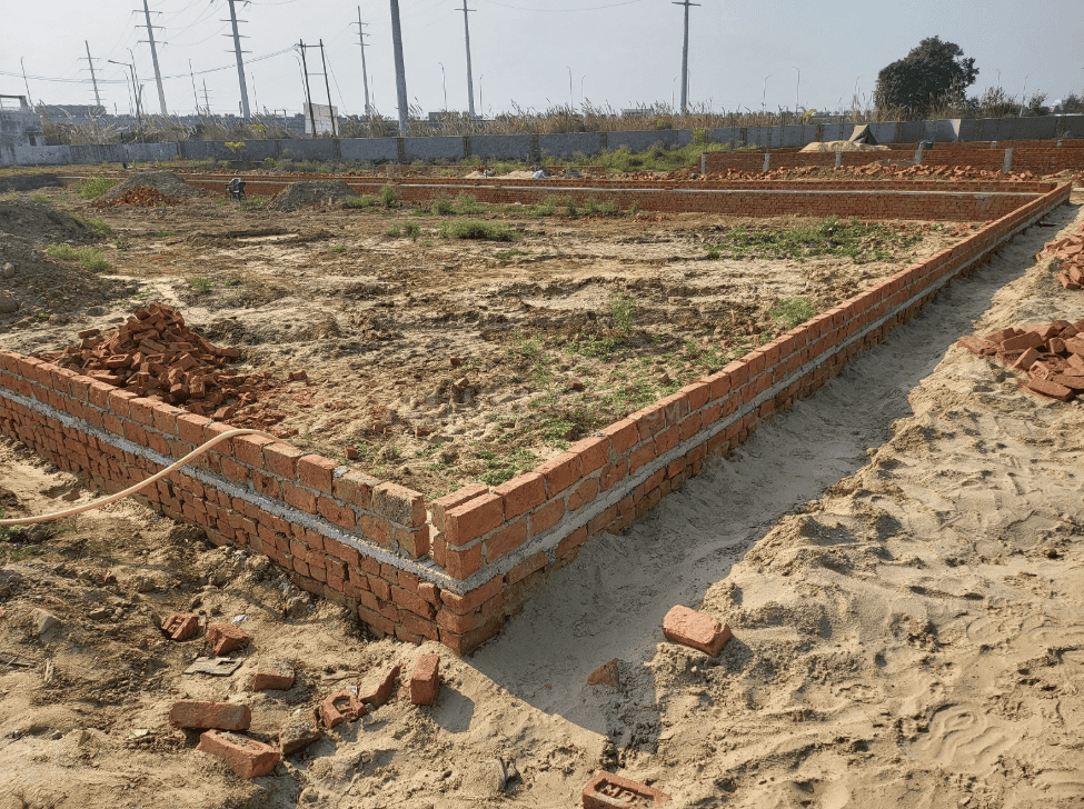 Rose N City - Image 3