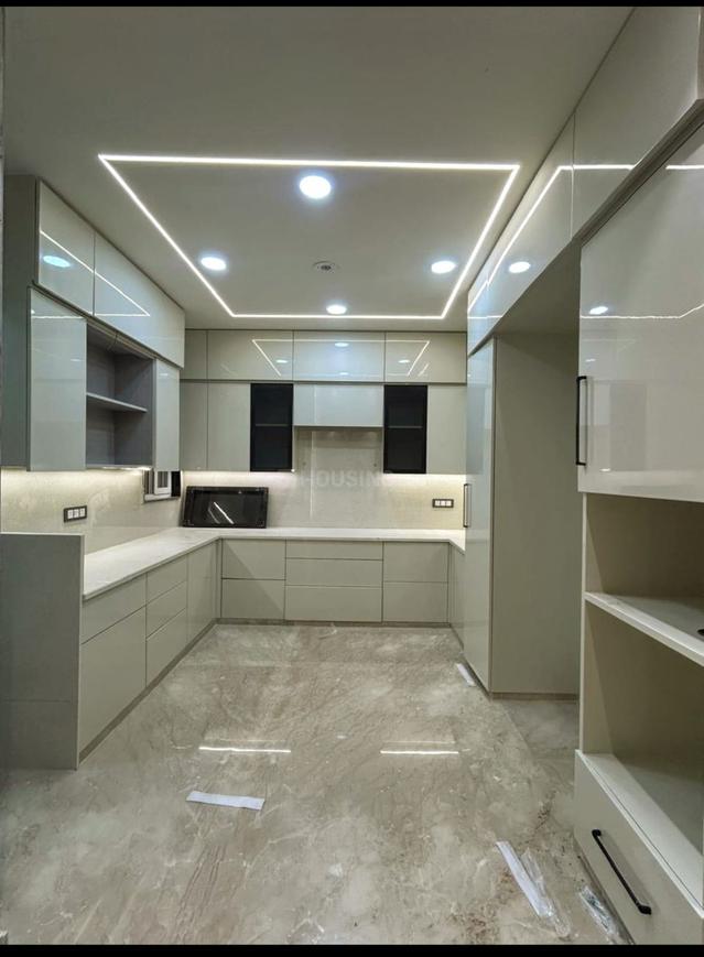 Suri Luxurious Homes - Image 16