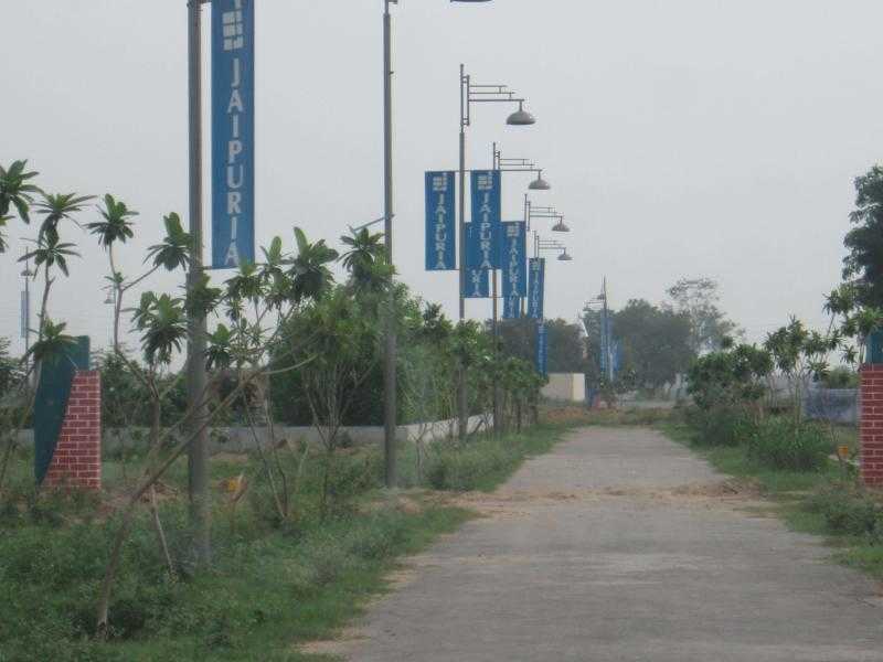 Jaipuria Sunrise Greens NH 24 BLOCK C1 - Image 10