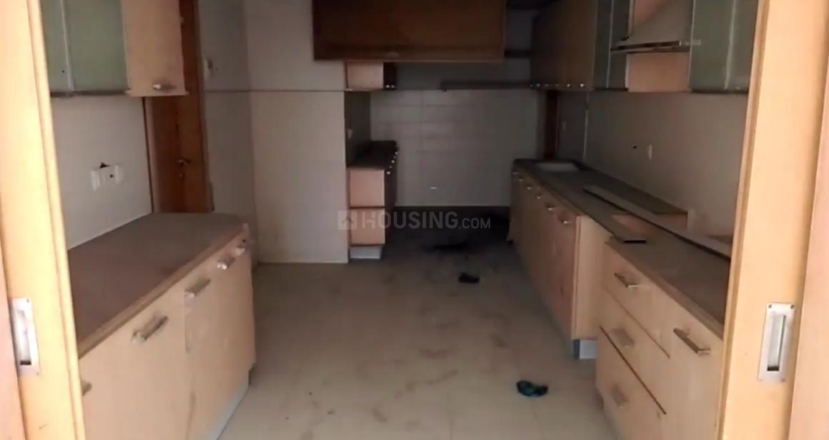 Jaypee Kensington Park Apartments - Image 16