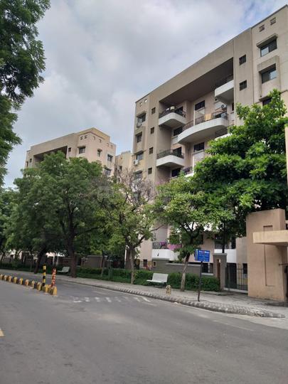 2 Bhk Apartment For Rent In Magarpatta City Pune 1200 Sqft Property Id 6353016 Housing Com