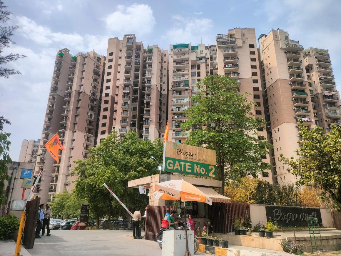 Logix Blossom County - Image 4