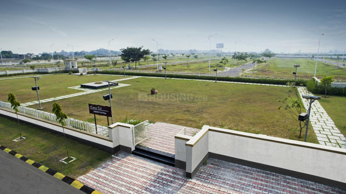 Greenbay Golf Village - Image 12