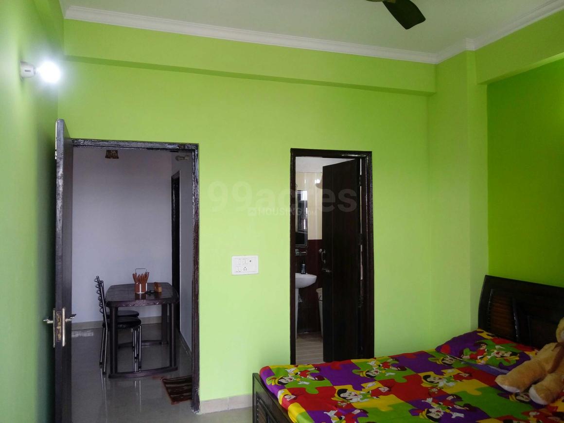 River Vrindavan Green - Image 3