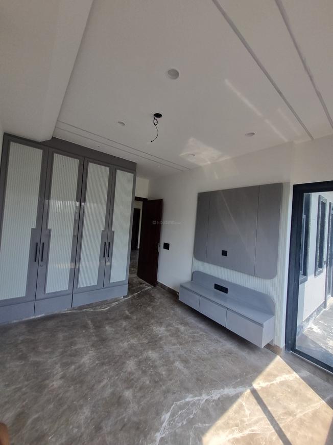 OM New Luxury Homes - Image 7