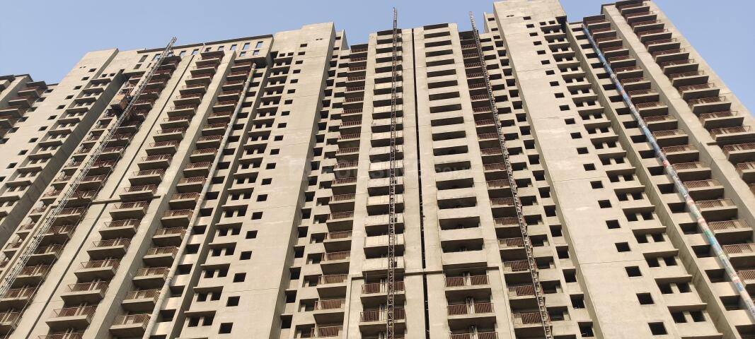 Eldeco Live By The Greens Phase III - Image 20