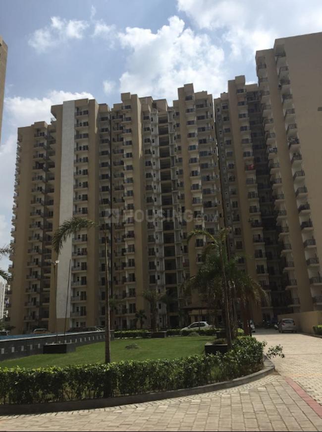 Aims Golf Avenue Phase 3 - Image 2