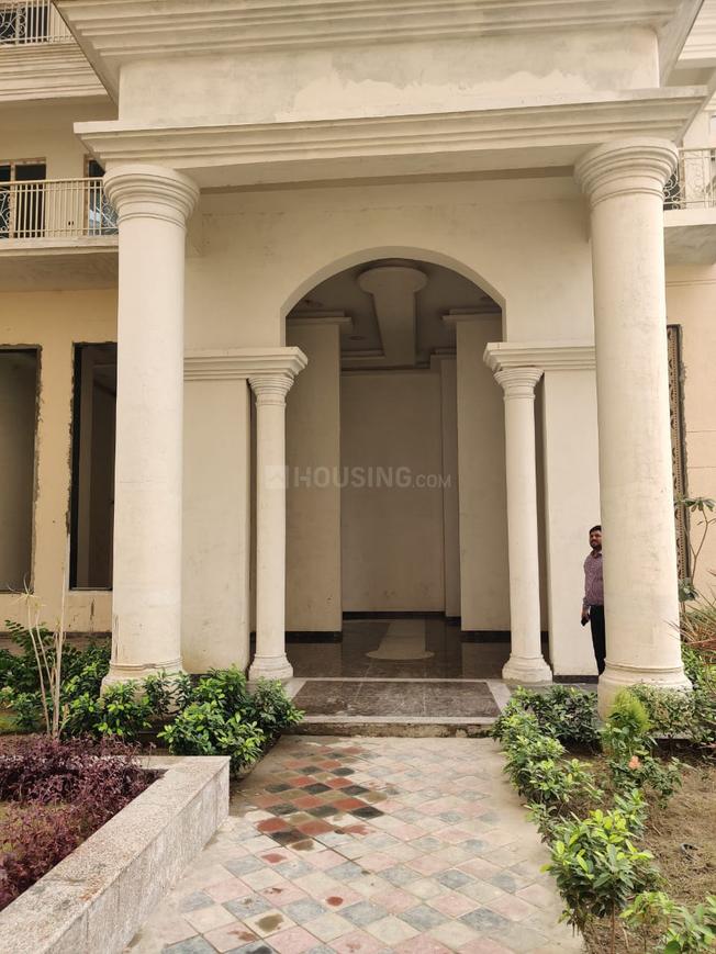 Capital Athena - Image 27