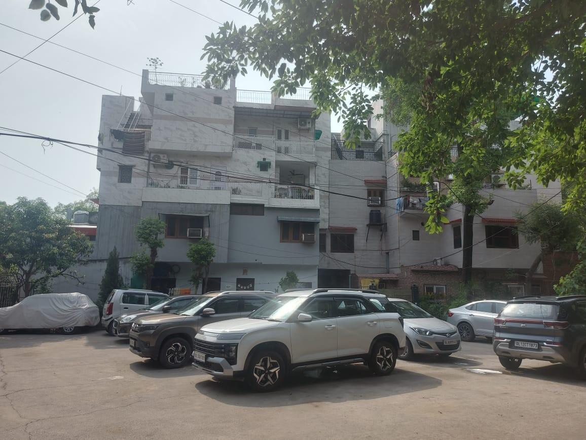 DDA Flats Mayur Vihar - Image 2