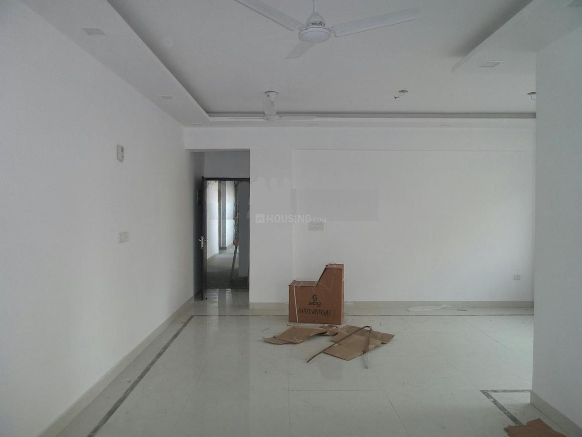 CGHS Everest Apartment - Image 4