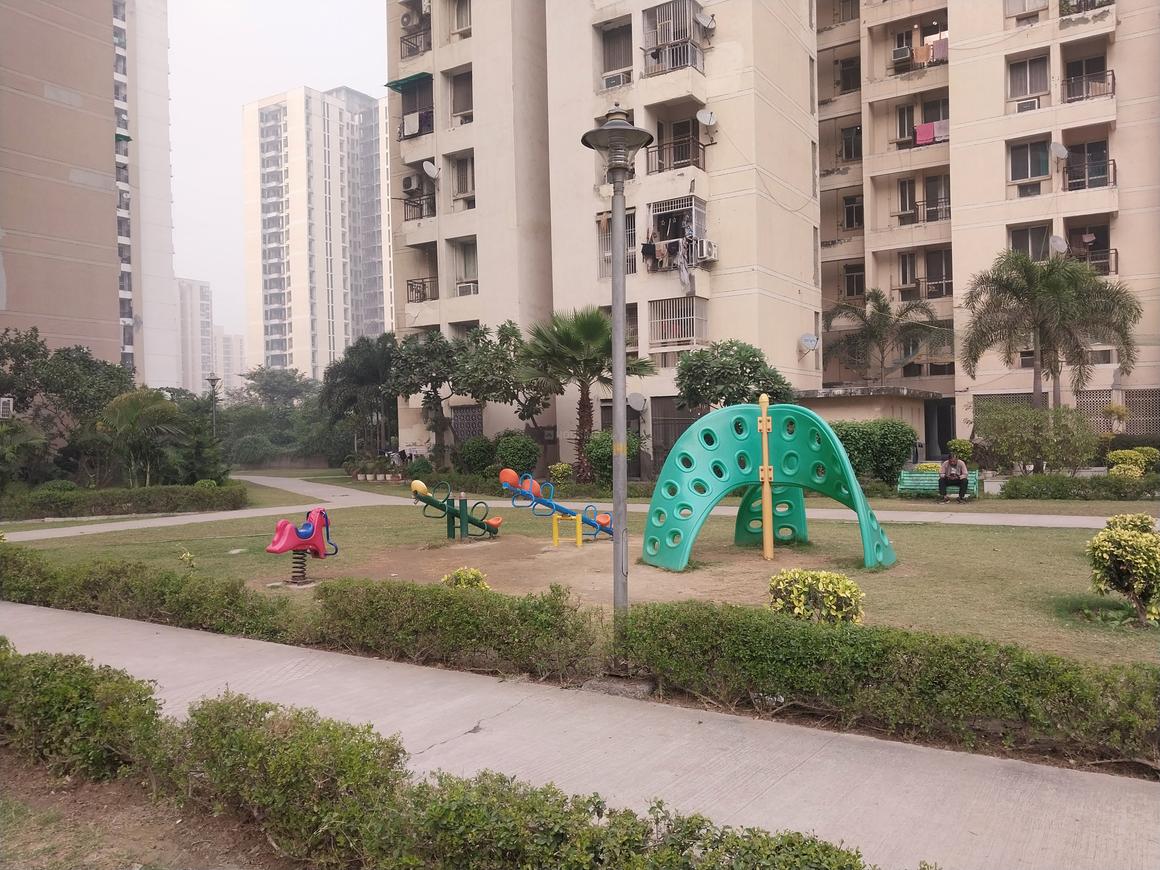 Jaypee Kosmos - Image 32