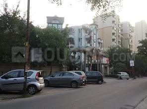 Mahagun Manor - Image 5