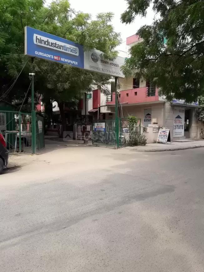 DLF Pink Town House - Image 23