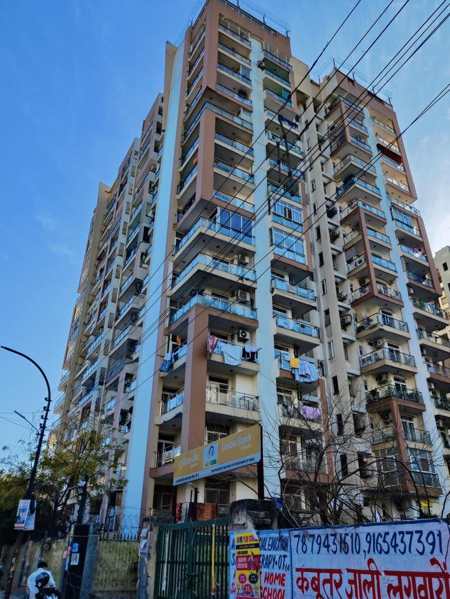 Nandini Metro Suites - Image 5