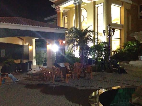 Gaursons Gaur Suites - Image 5